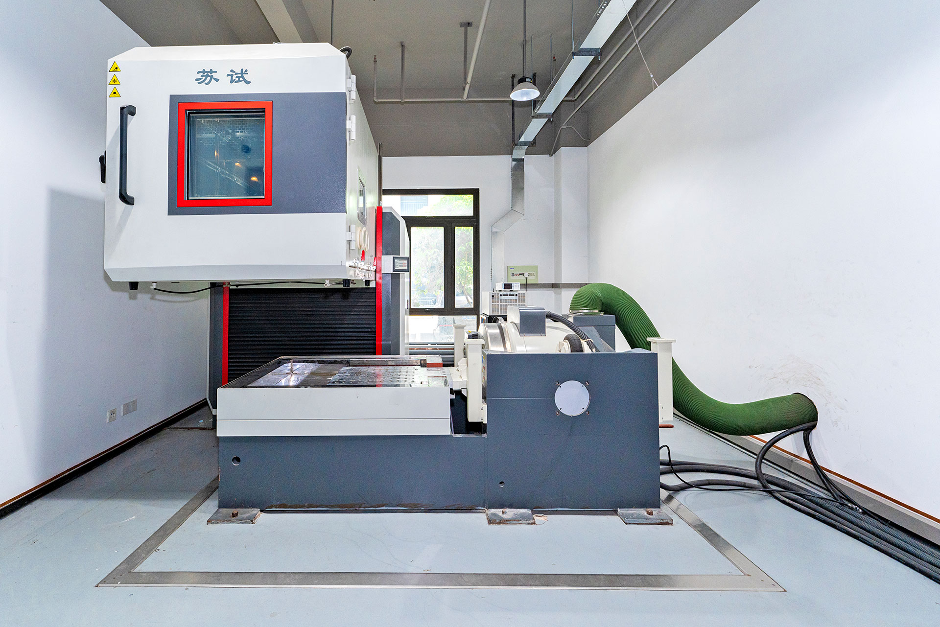 ���ۺ�����̨